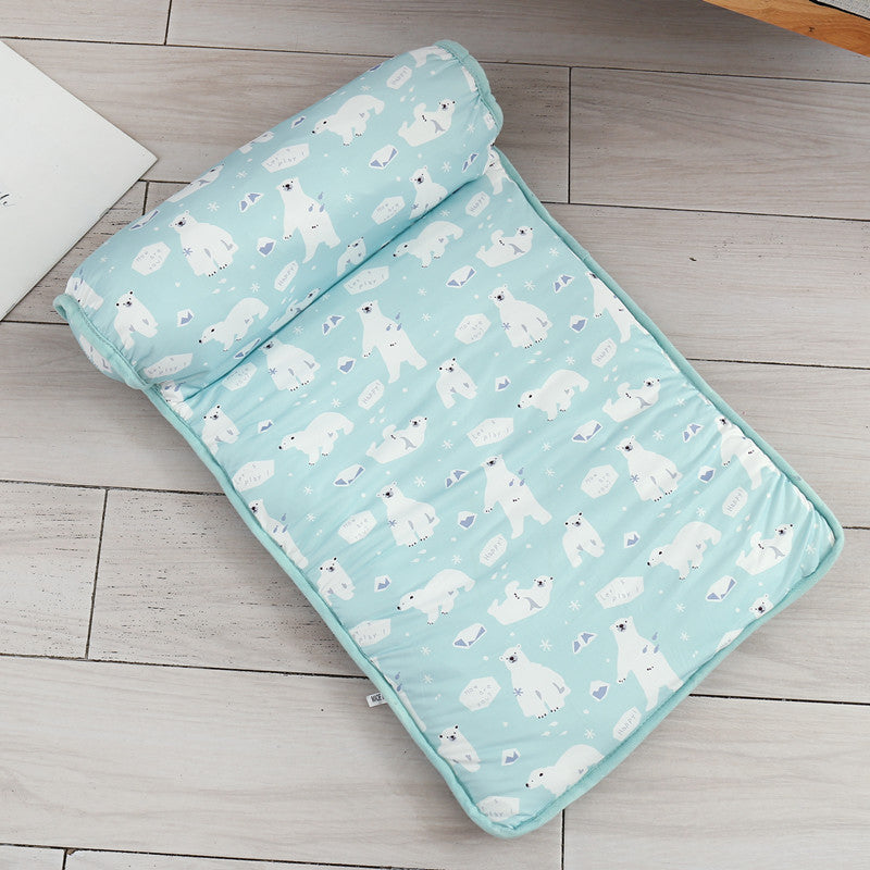 Pet Blanket Cooling Breathable Cat Bed Outdoor Washable Travel