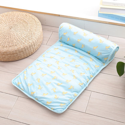 Pet Blanket Cooling Breathable Cat Bed Outdoor Washable Travel